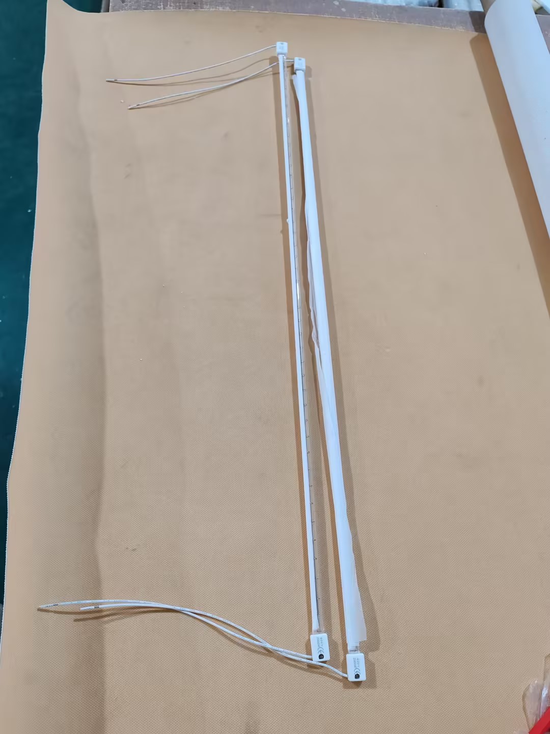 tungsten halogen heating lamp 230V
