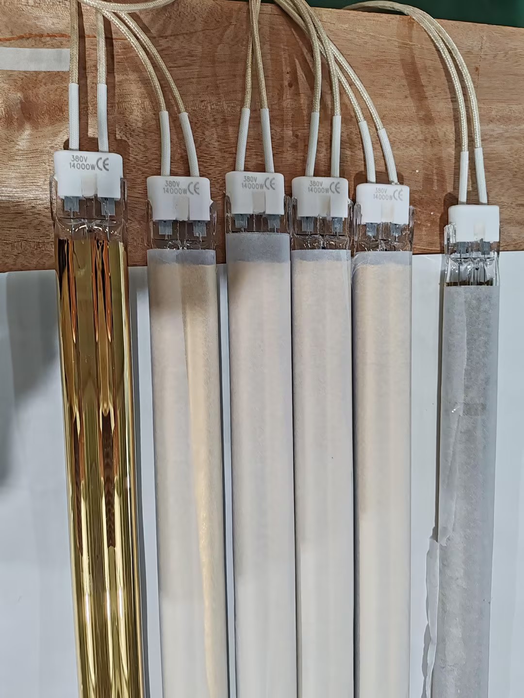 Quartz Infrared Halogen Heating Element 618mm 400v 2000w with X Type Clips